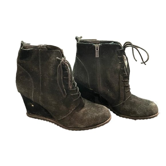 Kenneth Cole Reaction booties size 8 - Picture 3 of 3